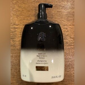 Oribe Two-Tone Bath & Body Lotion Black and Beige